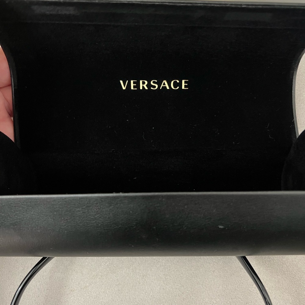 Versace Sunglasses - Picture 4 of 6